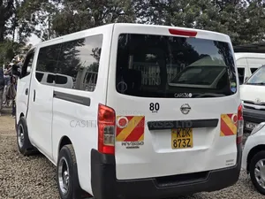 Nissan Caravan (Urvan) 2015 White