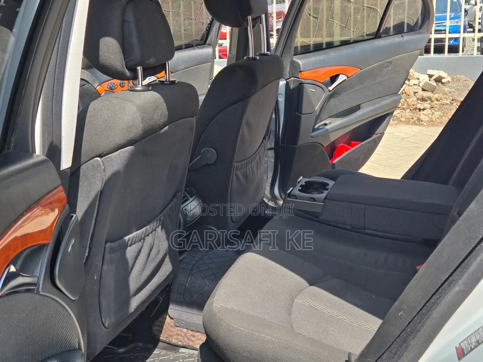 Mercedes-Benz E250 2008 Silver