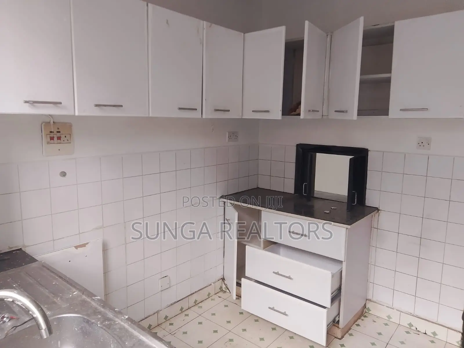 4bdrm House in Waiyaki Way, Loresho for rent