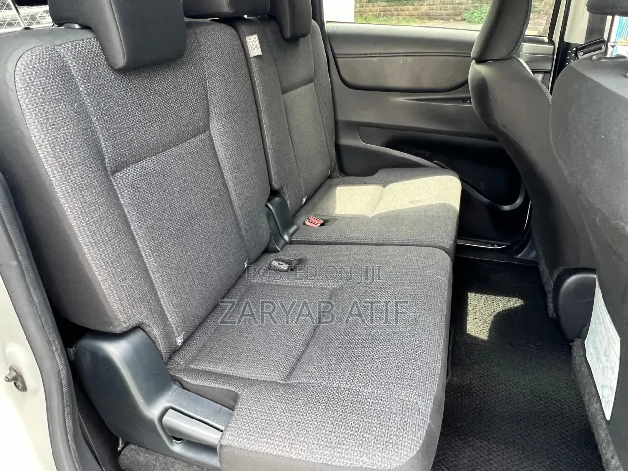 Toyota Sienta 2019 White