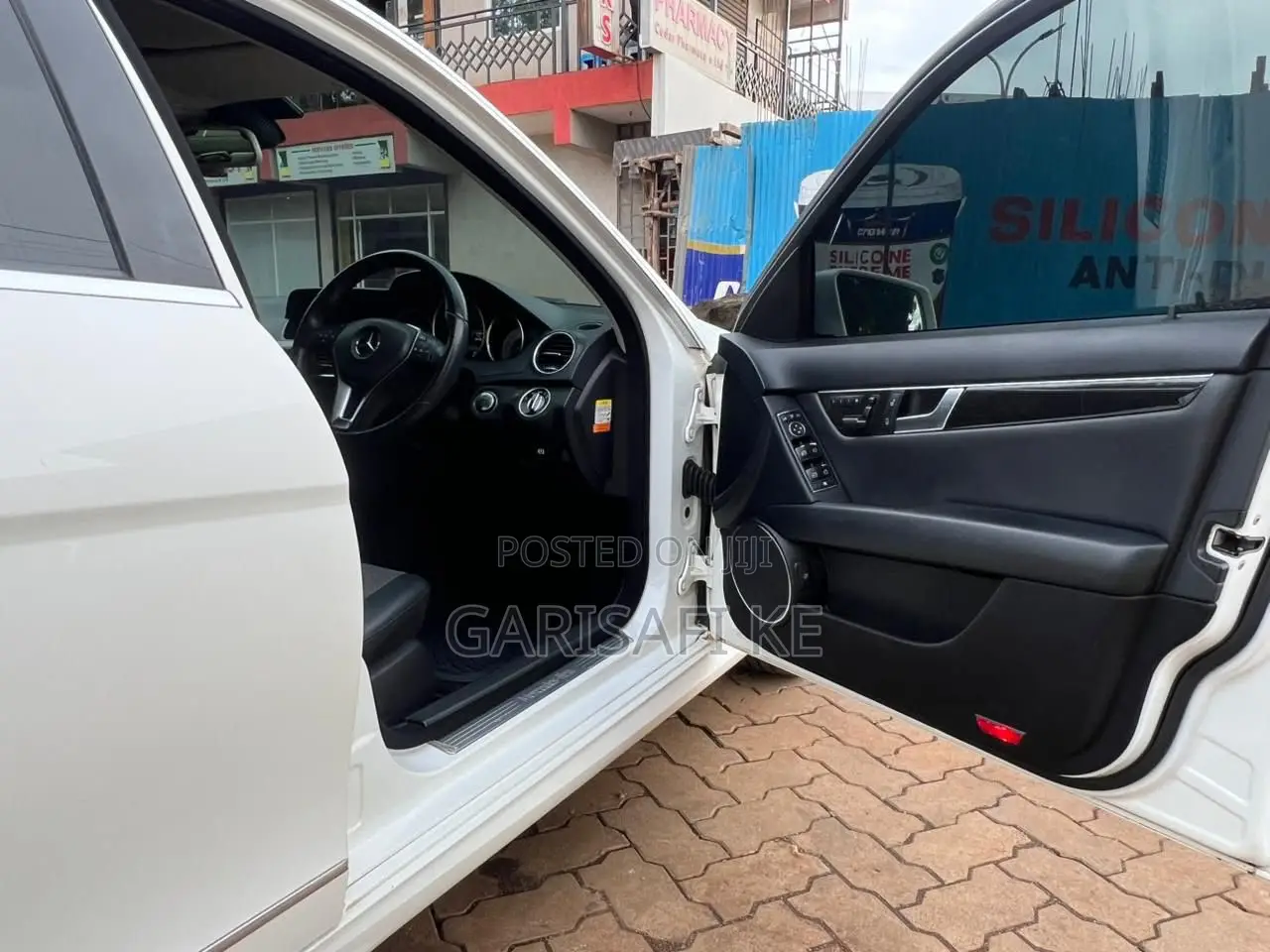 Mercedes-Benz C200 2014 White