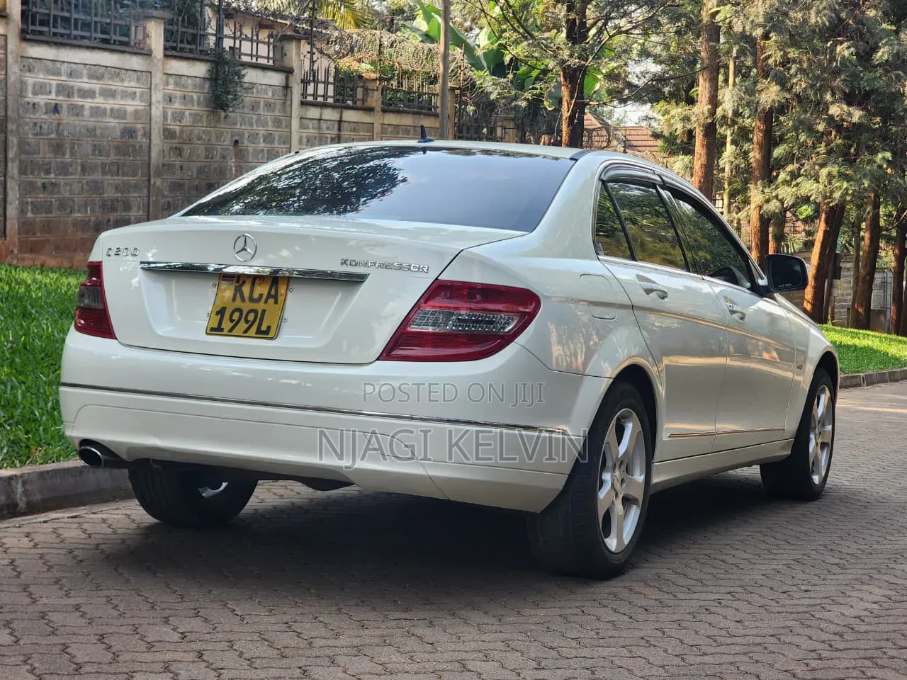 Mercedes-Benz C200 2007 White