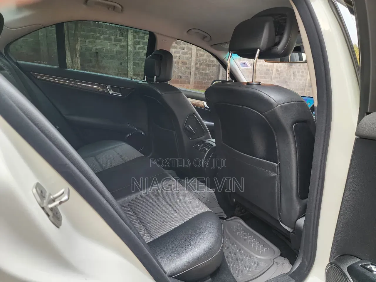 Mercedes-Benz C200 2007 White