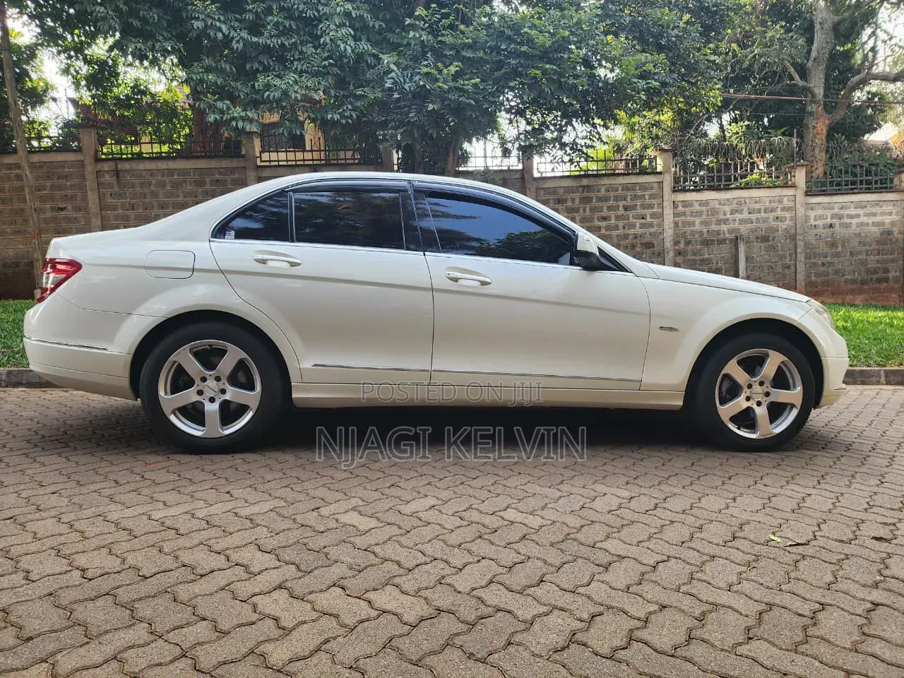 Mercedes-Benz C200 2007 White