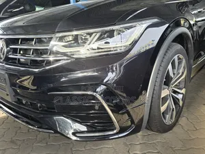 Volkswagen Tiguan 2.0T SE R-Line Black 2022 Black