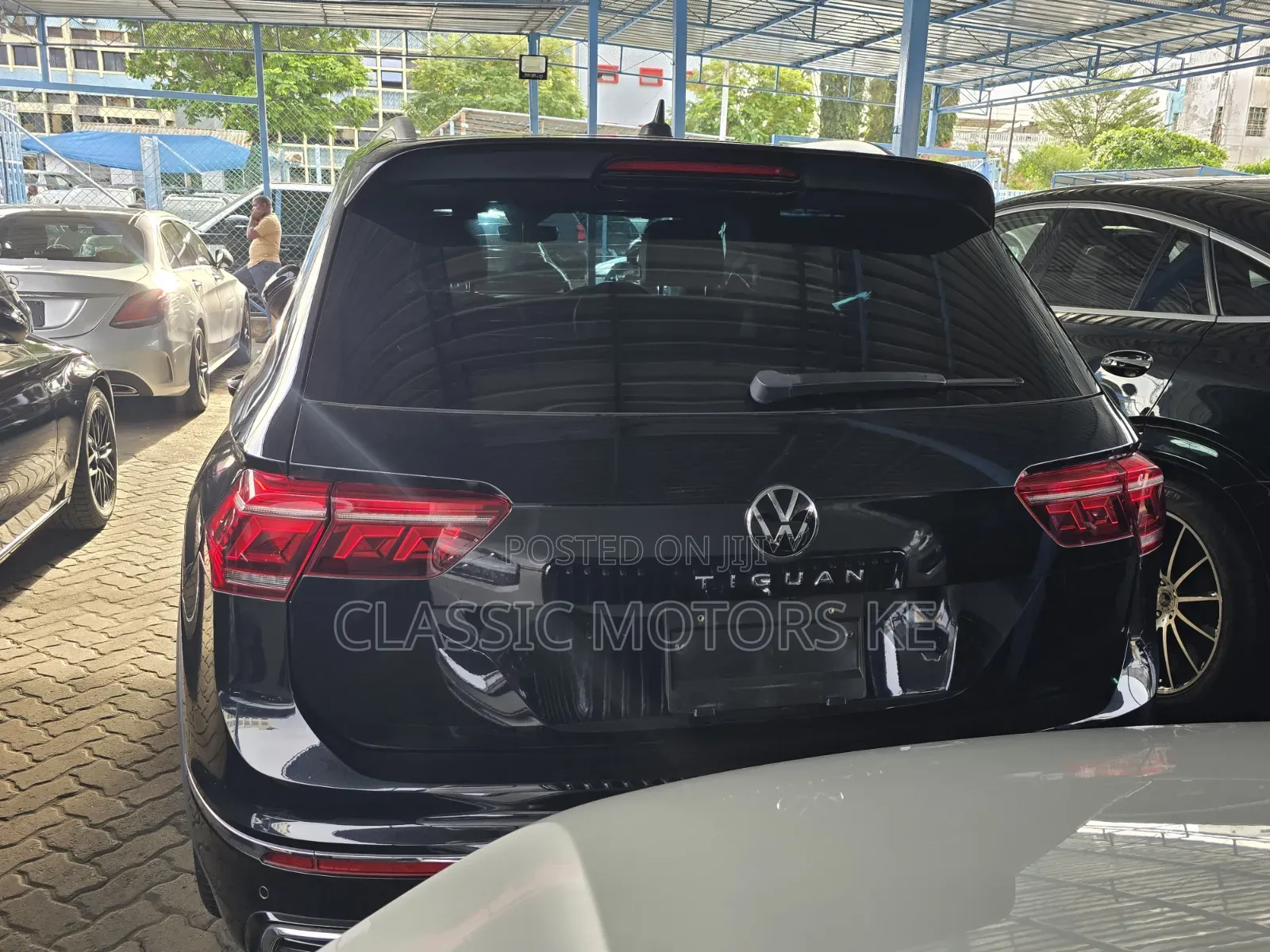 Volkswagen Tiguan 2.0T SE R-Line Black 2022 Black