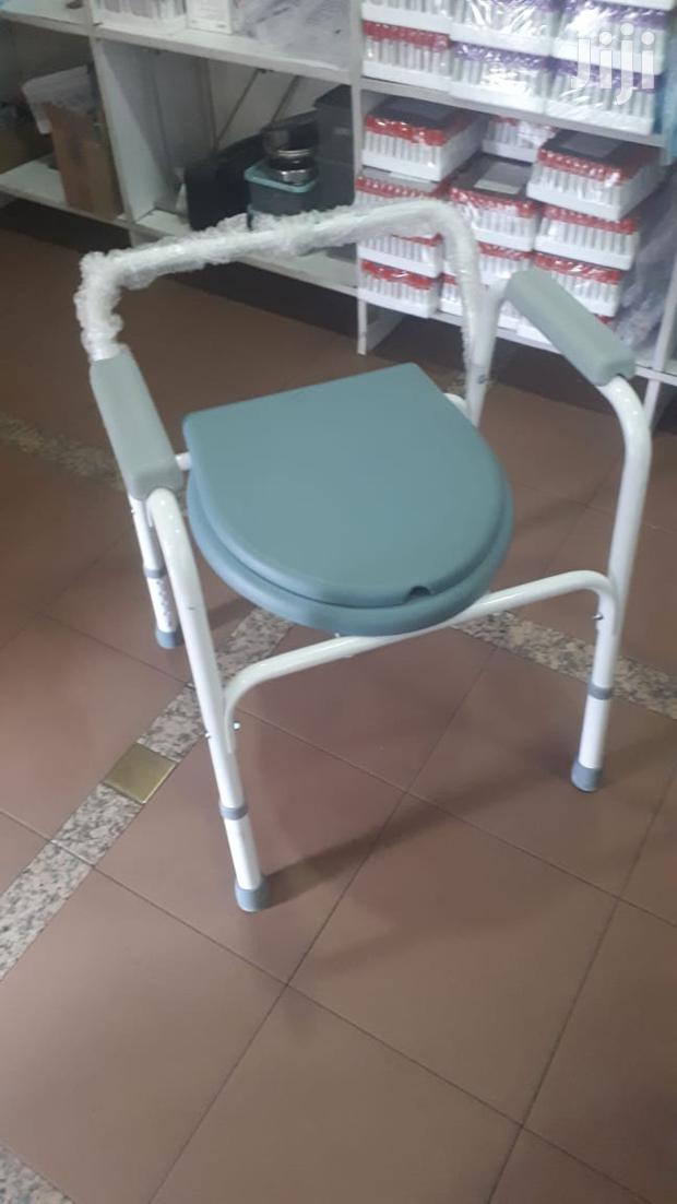 Toilet Chair - main view