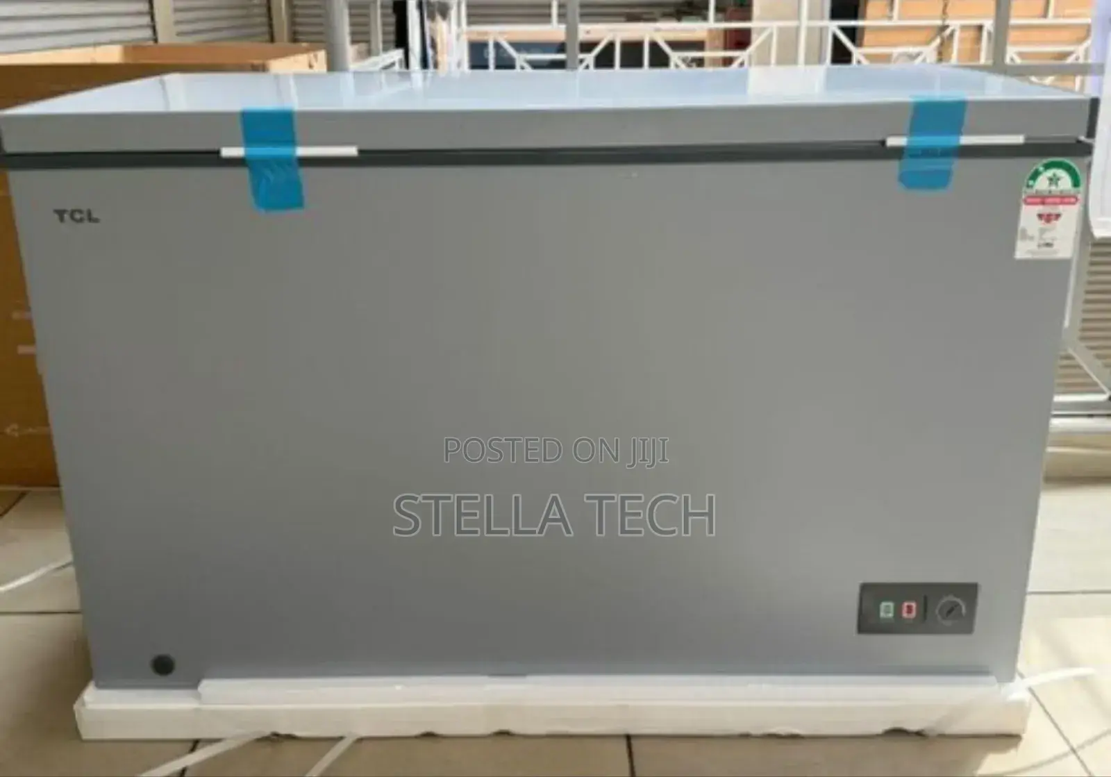 TCL F494cfsl Chest Freezer 371 Litres