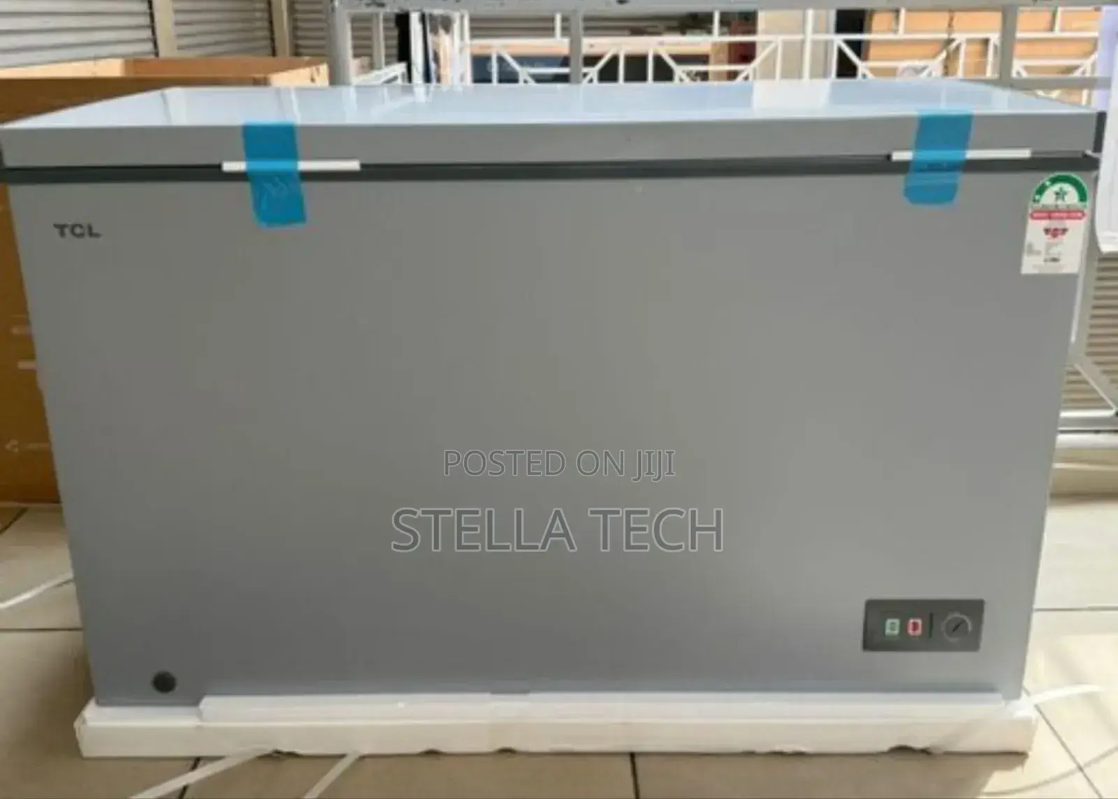 TCL F494cfsl Chest Freezer 371 Litres