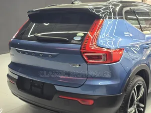 Volvo XC40 2020 Blue