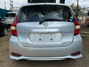 Nissan Note 2019 Silver