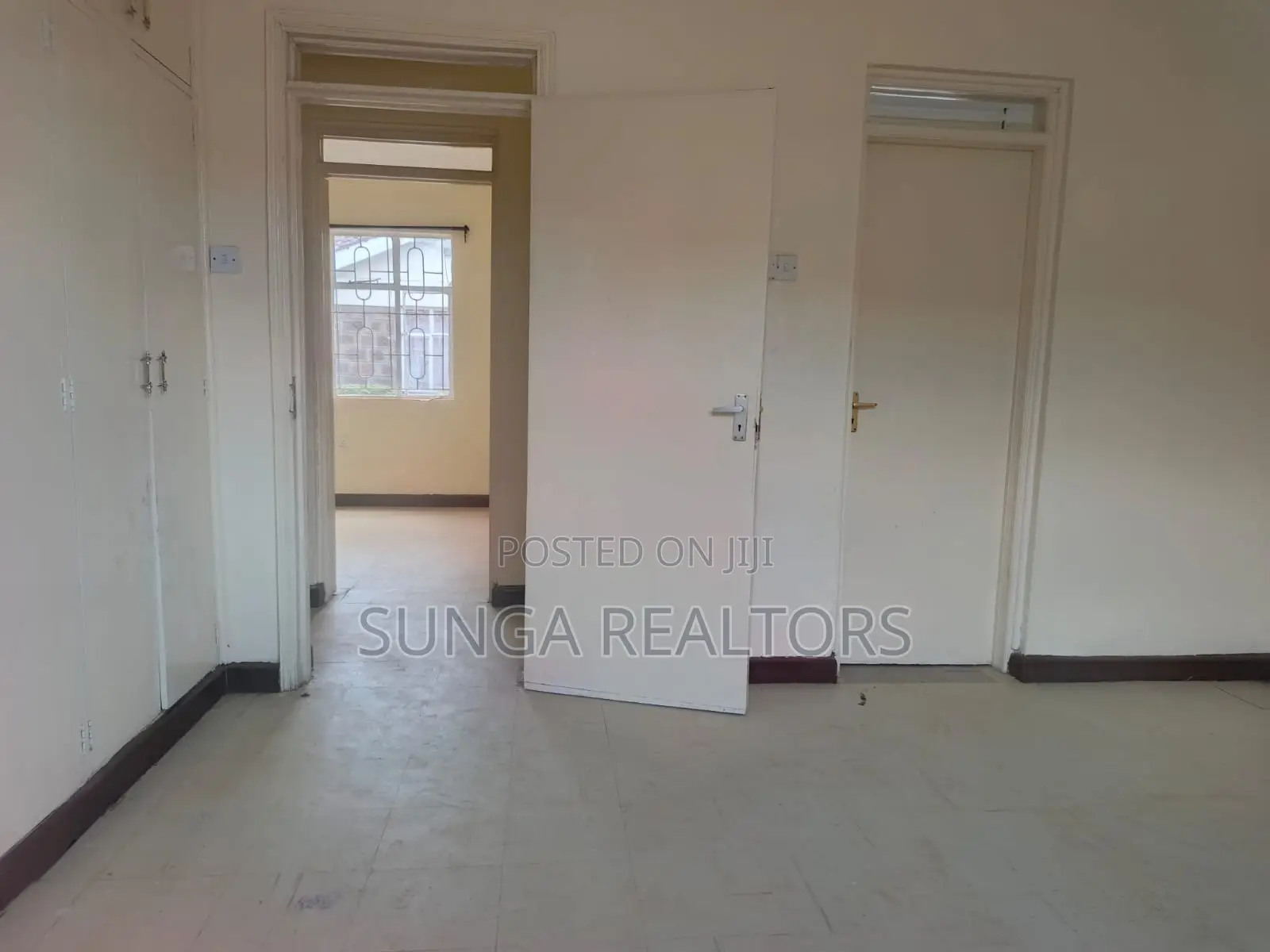 4bdrm Bungalow in Nkoroi for sale