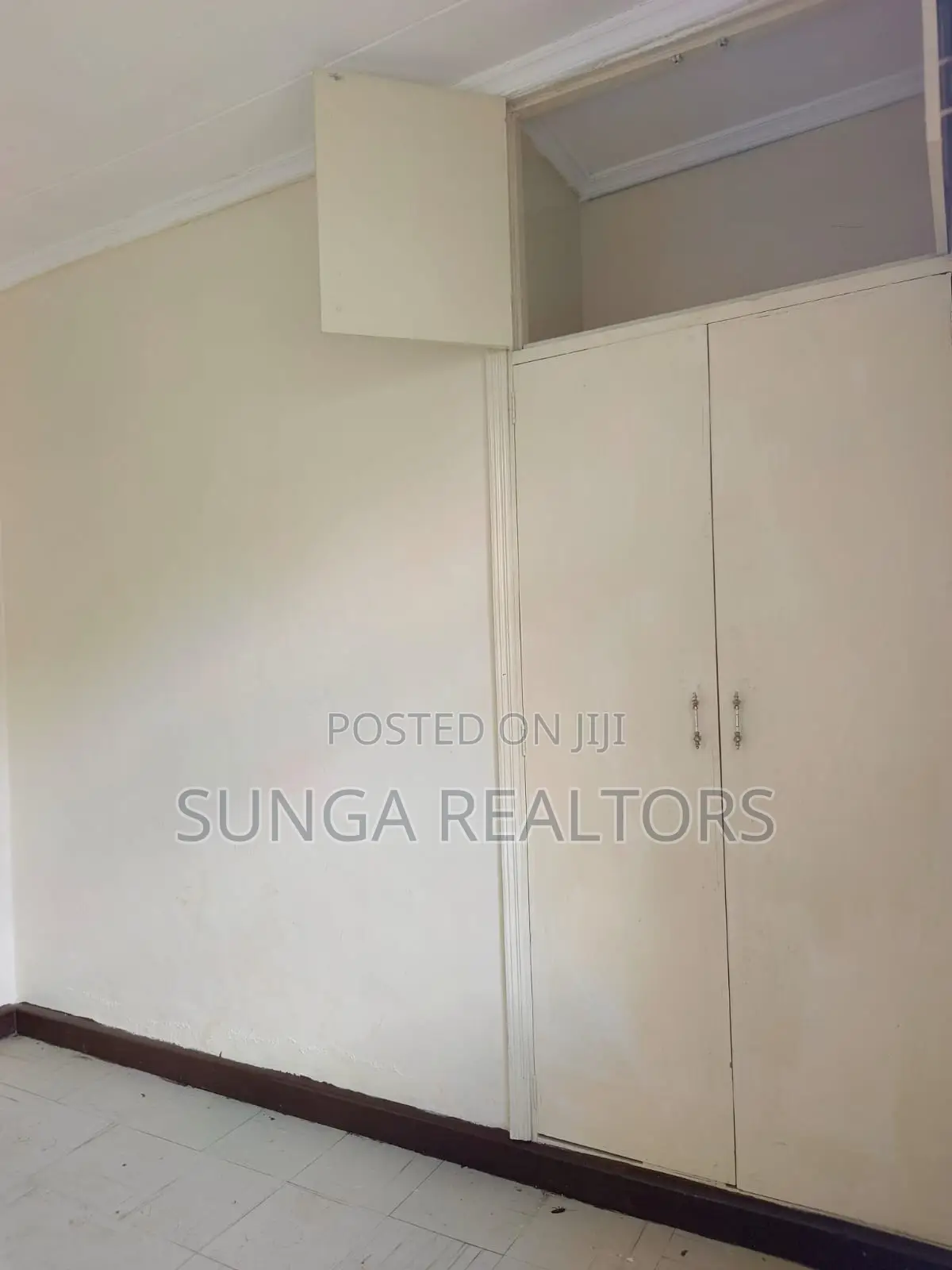 4bdrm Bungalow in Nkoroi for sale