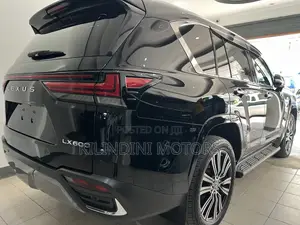 Lexus LX 2023 Black