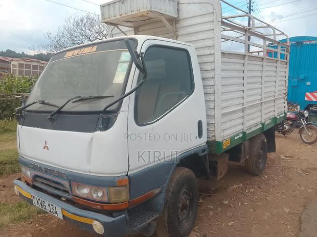 Mitsubishi Canter KWG 1998 White - thumbnail 2