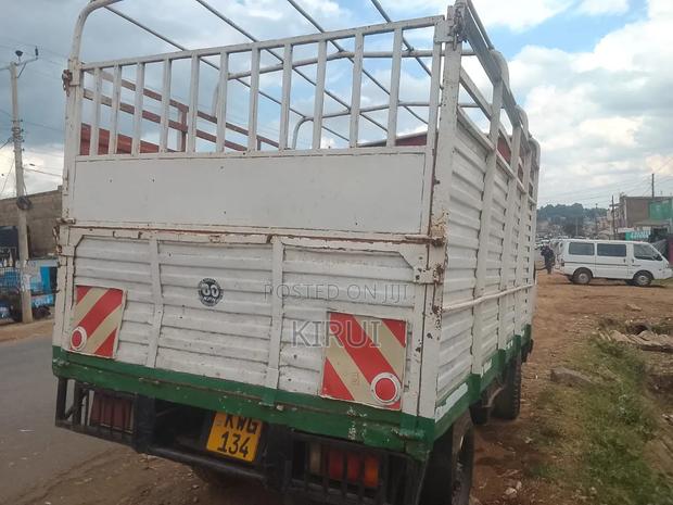 Mitsubishi Canter KWG 1998 White - thumbnail 5