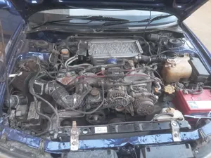 Subaru Legacy 2000 Blue