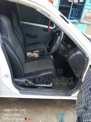 Toyota Corolla 2001 White