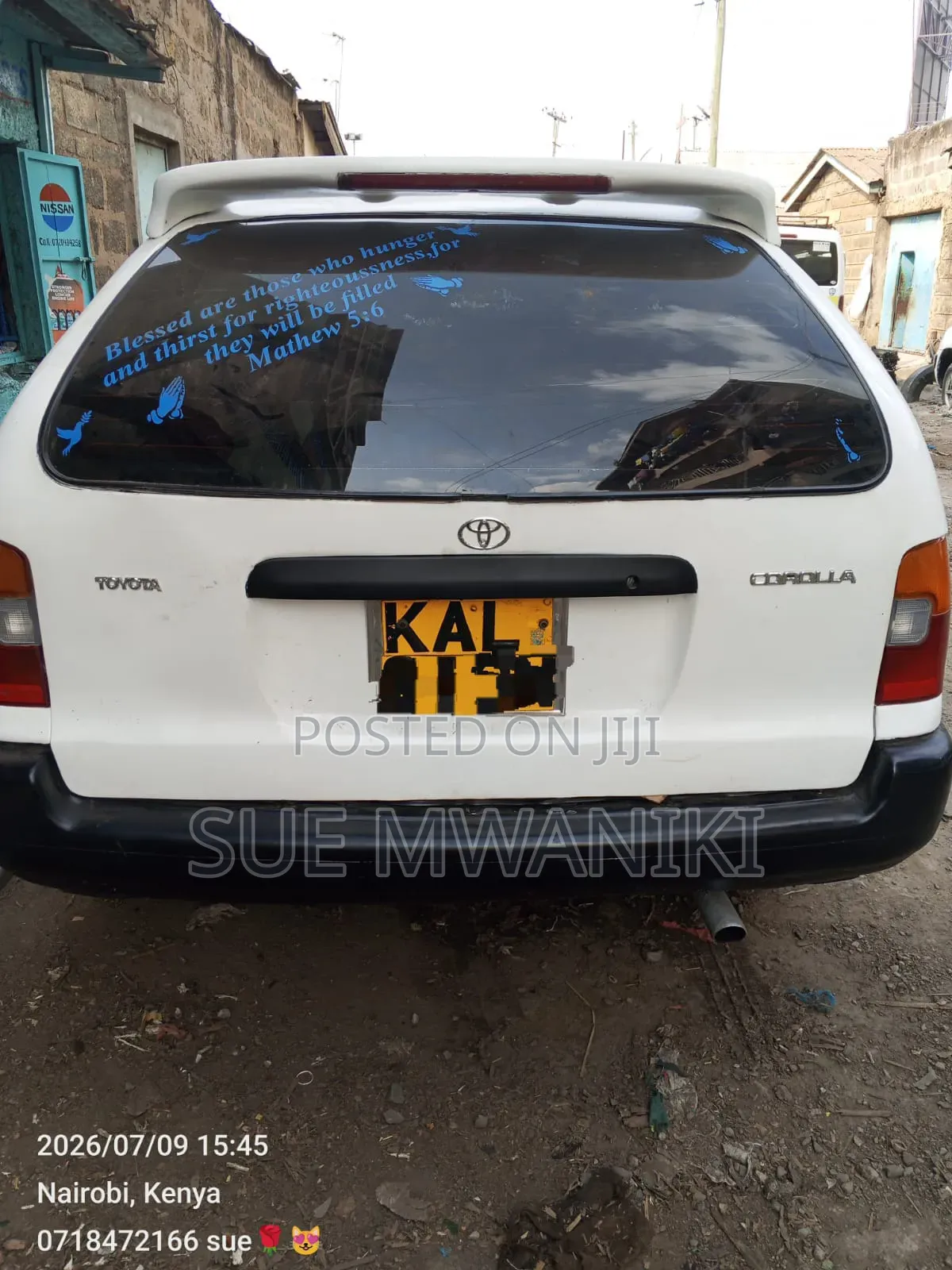 Toyota Corolla 2001 White