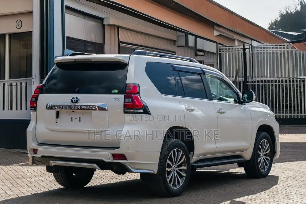 Toyota Land Cruiser Prado 2.8 2020 Pearl