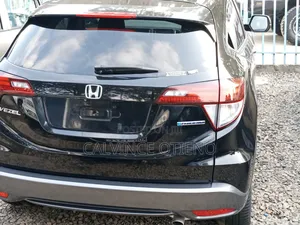 Honda Vezel 2018 Black