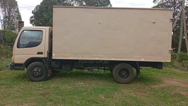 Mazda T4000 Canter - thumbnail 2