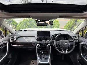 Toyota RAV4 2020 White