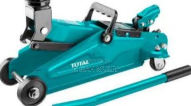3 Ton Hydraulic Floor Jack - main view