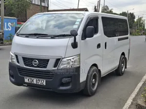 Nissan Caravan (Urvan) 2015 White