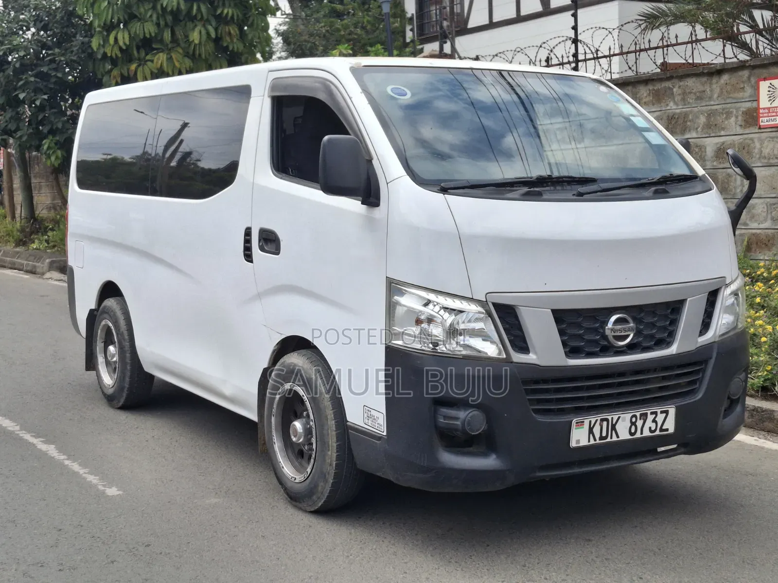 Nissan Caravan (Urvan) 2015 White