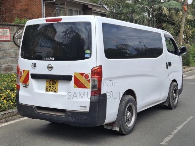 Nissan Caravan (Urvan) 2015 White - thumbnail 7