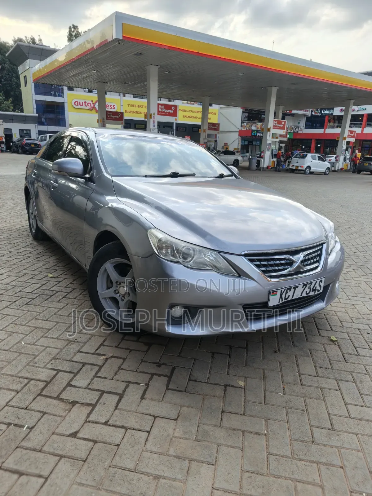 Toyota Mark X 2.5 AWD 2012 Gray