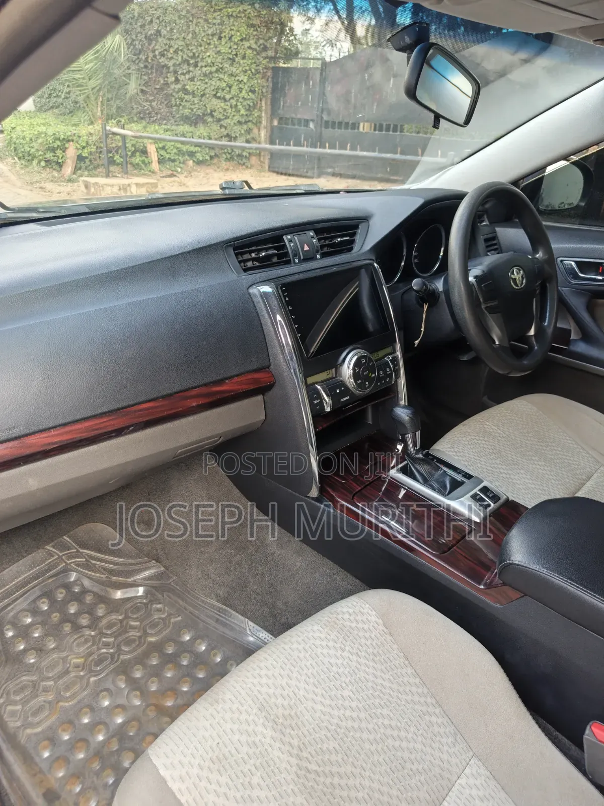 Toyota Mark X 2.5 AWD 2012 Gray