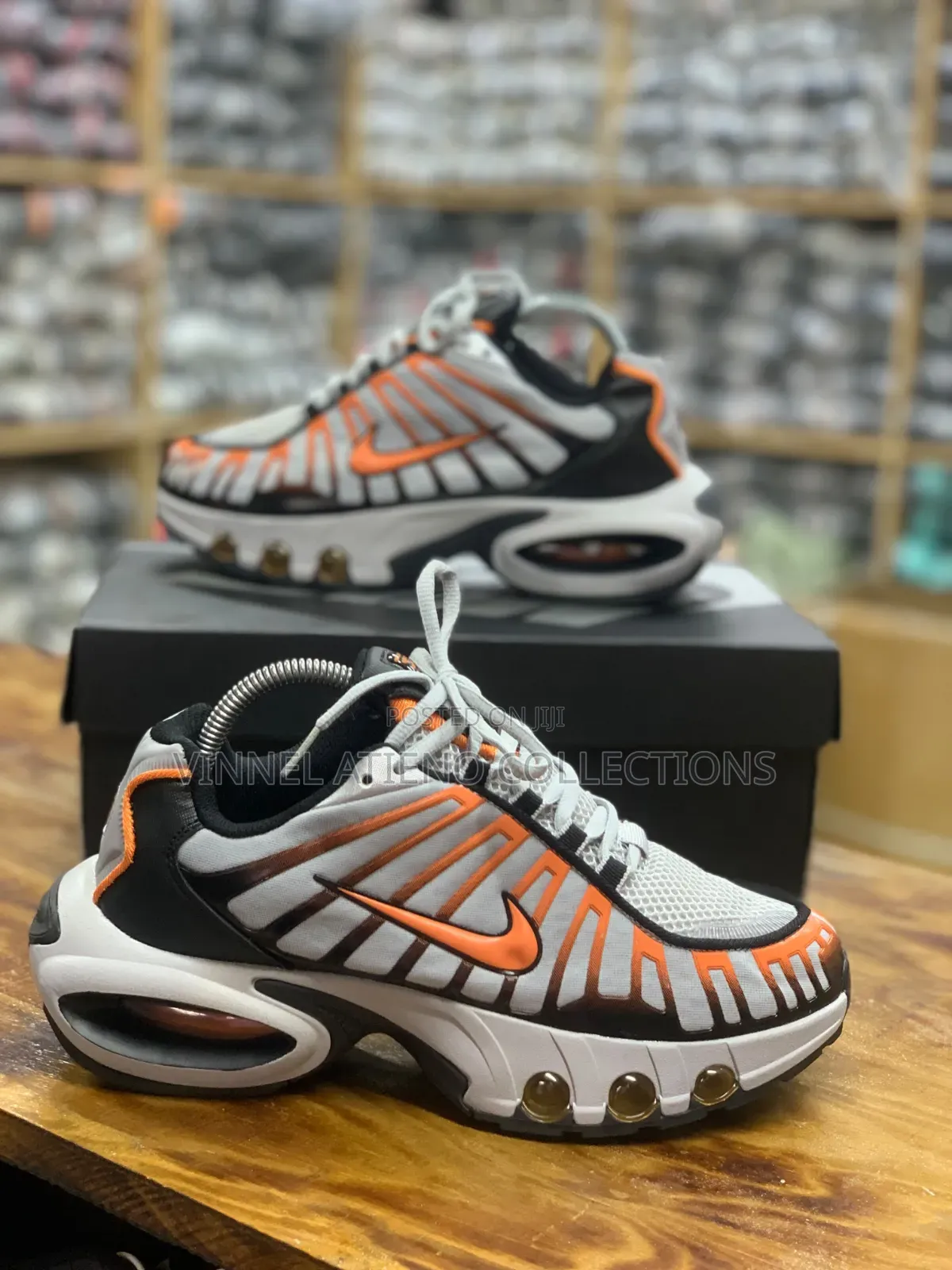 Nike Shox Portal