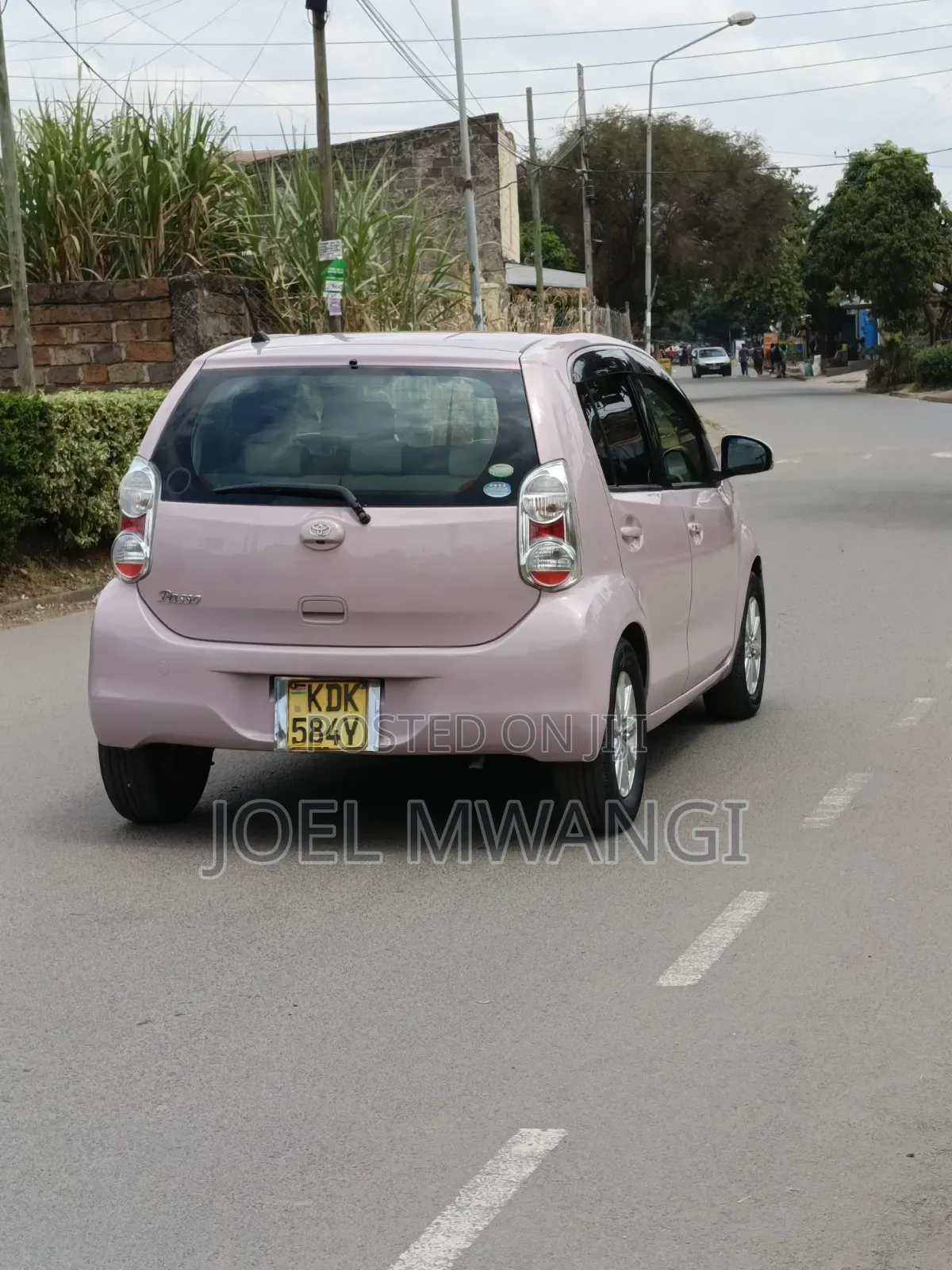Toyota Passo 2015 Pink