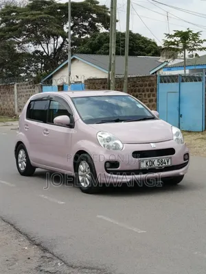Toyota Passo 2015 Pink