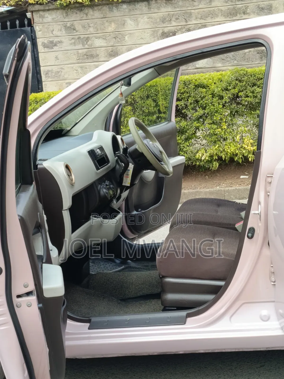 Toyota Passo 2015 Pink