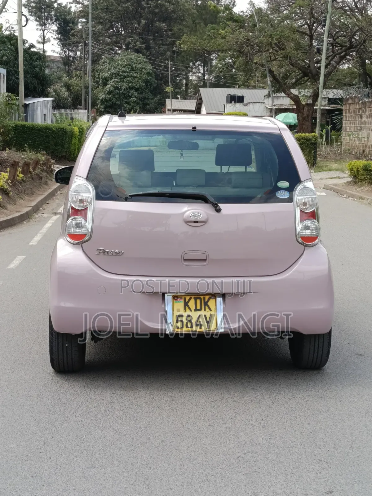 Toyota Passo 2015 Pink