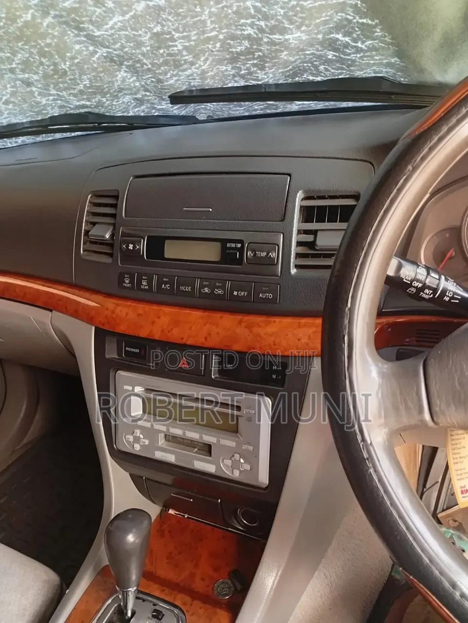 Toyota Mark II 2004 Black