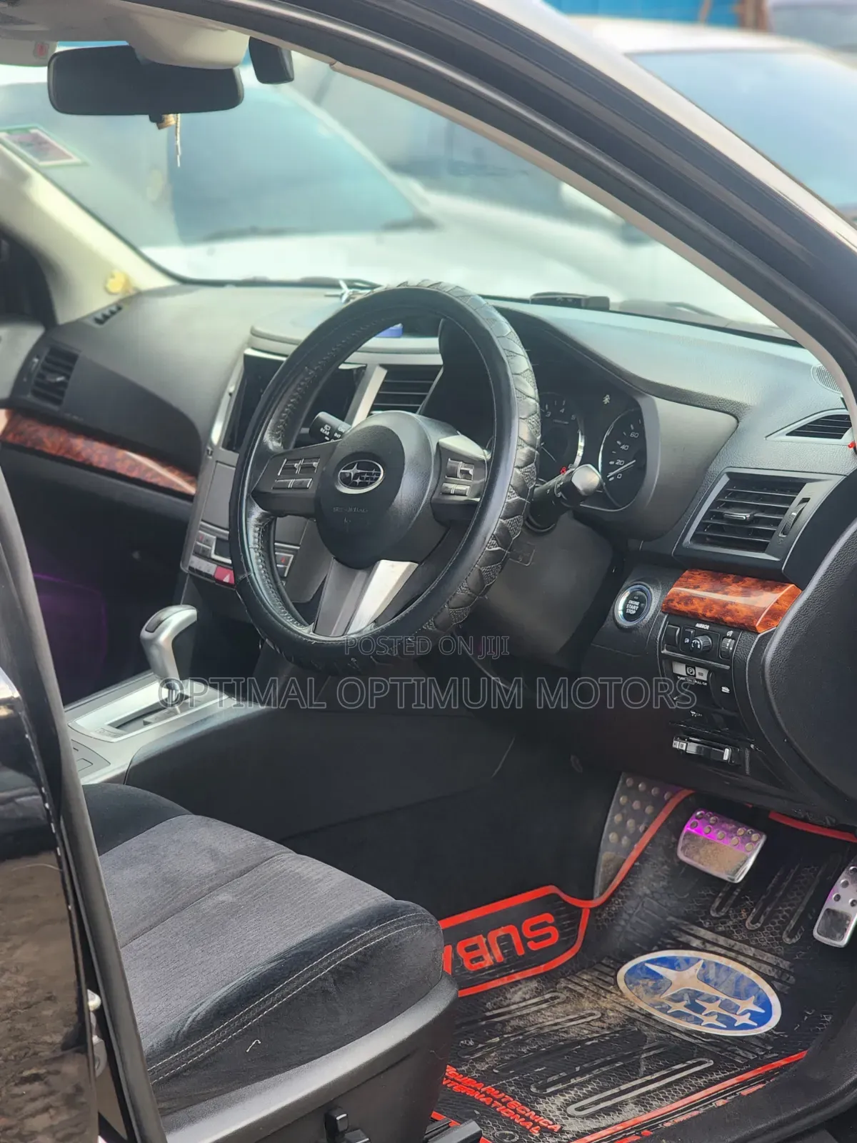 Subaru Outback 2011 Black