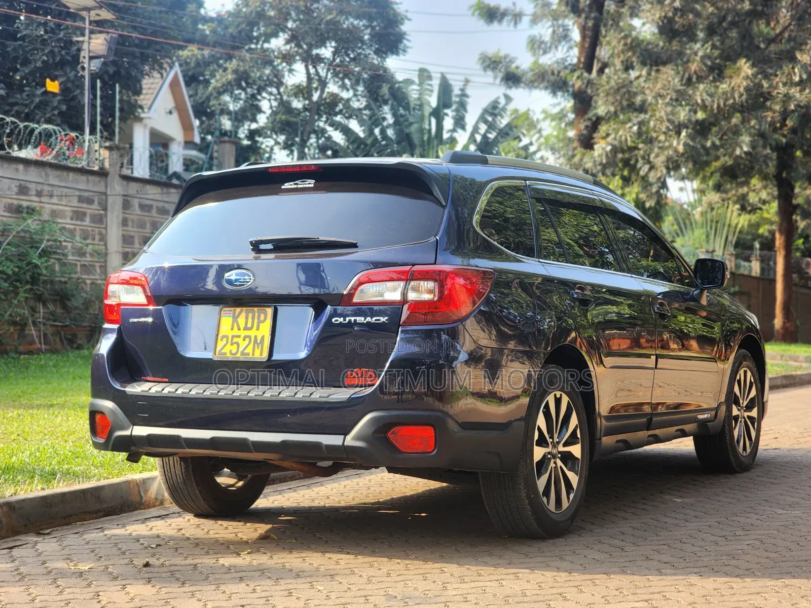 Subaru Outback 2016 Blue