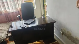 Mahogany Executive Office Desk and Heavy Duty Chaur