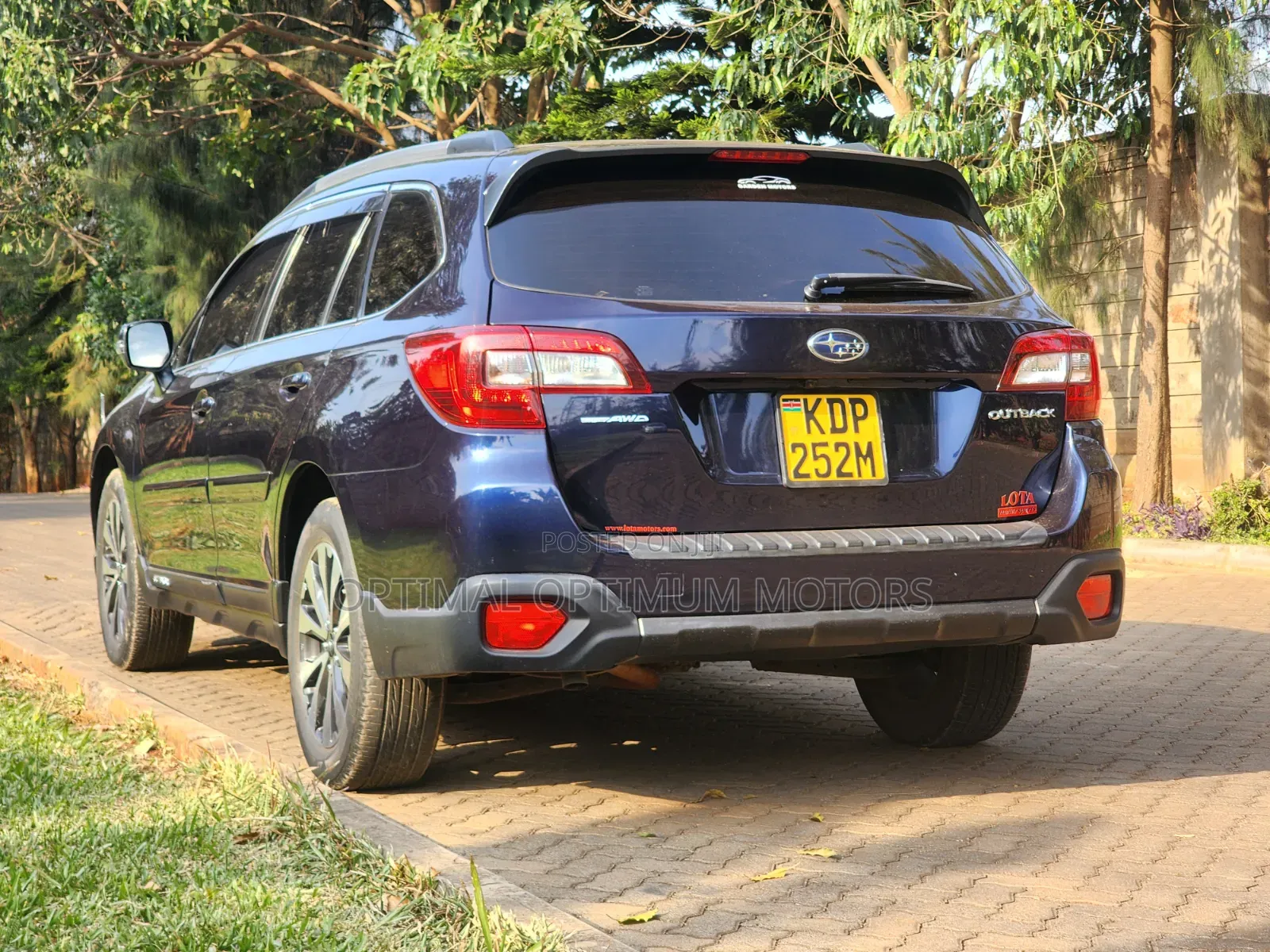Subaru Outback 2016 Blue