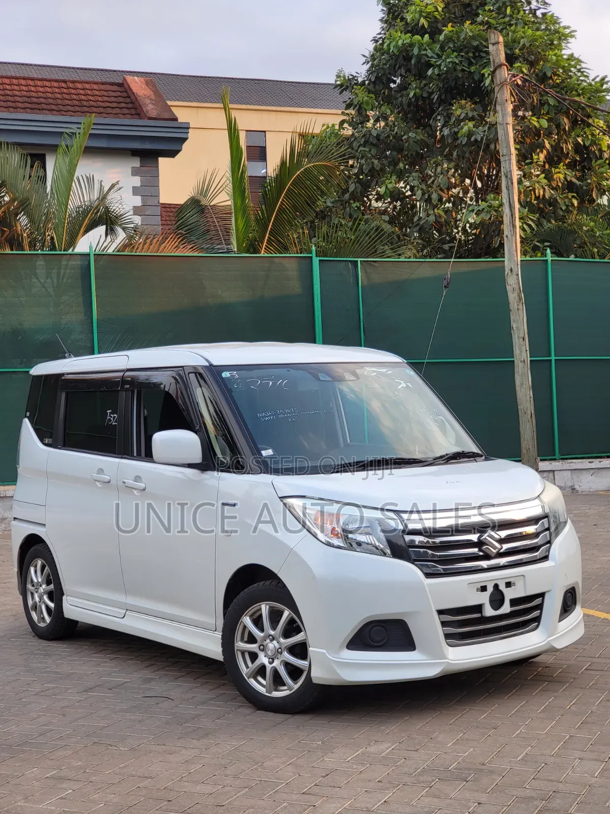 Suzuki Solio 2019 White