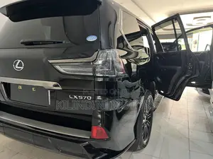 Lexus LX 2019 Black