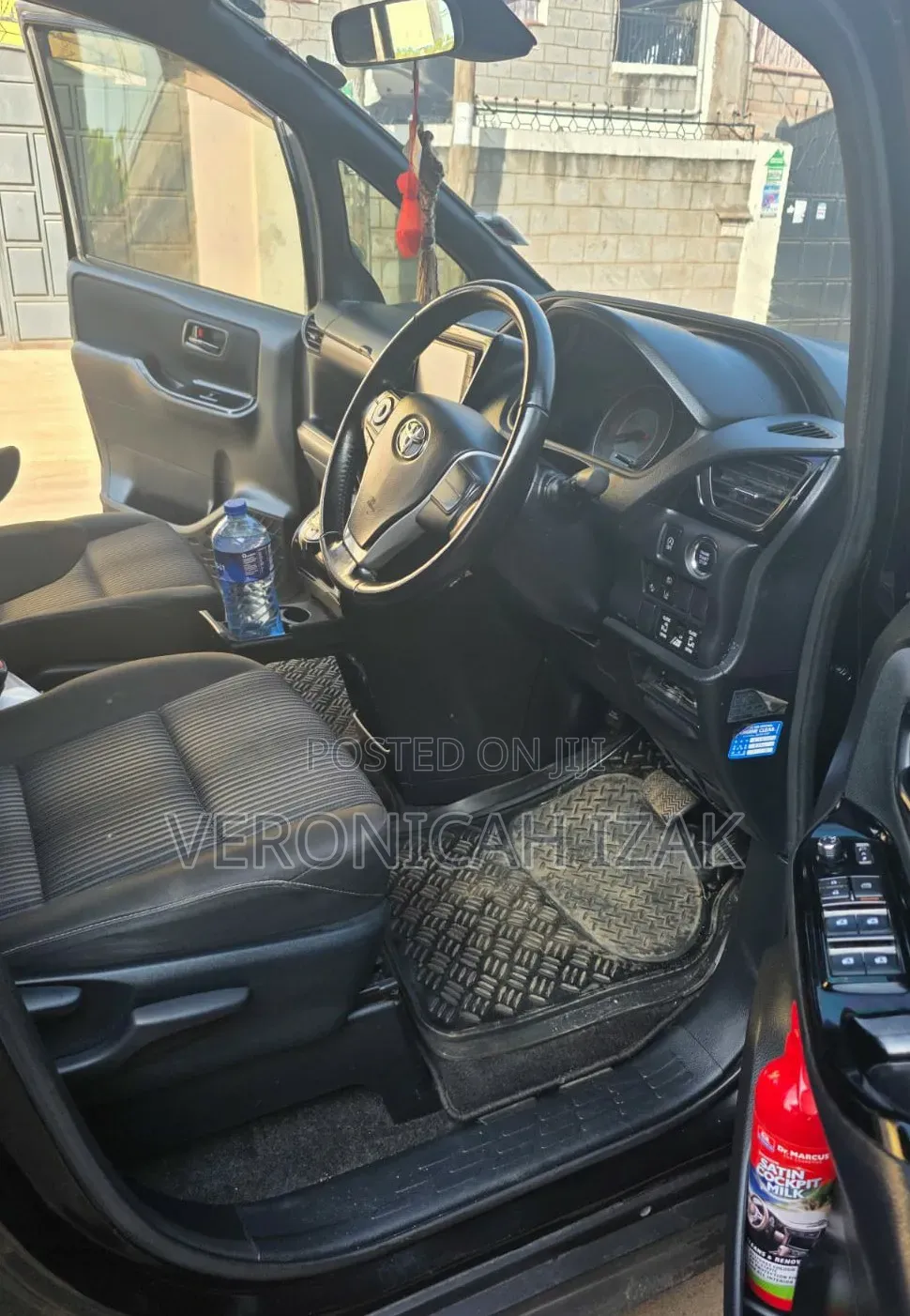 Toyota Voxy 2017 Black