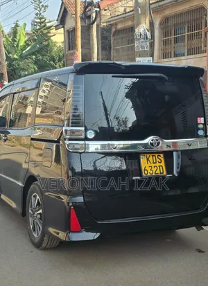 Toyota Voxy 2017 Black