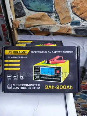 Bolaimei Professional Car Battery Charger With LCD Screen
