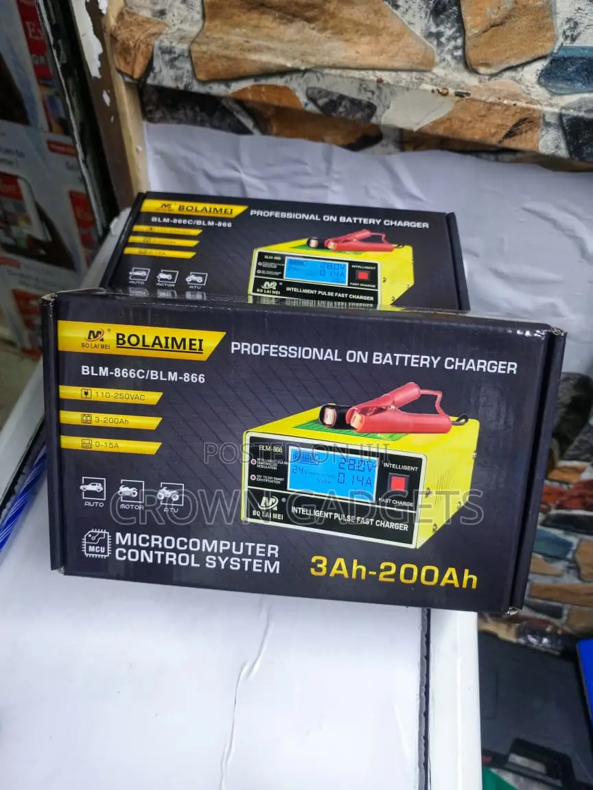 Bolaimei Professional Car Battery Charger With LCD Screen