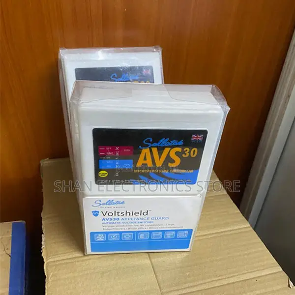 Heavy-Duty Avs30 Automatically Disconnects Power Voltage Switcher